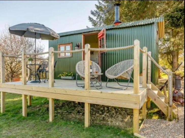 Вилла Pooks Rest Hurst Green  Экстерьер фото